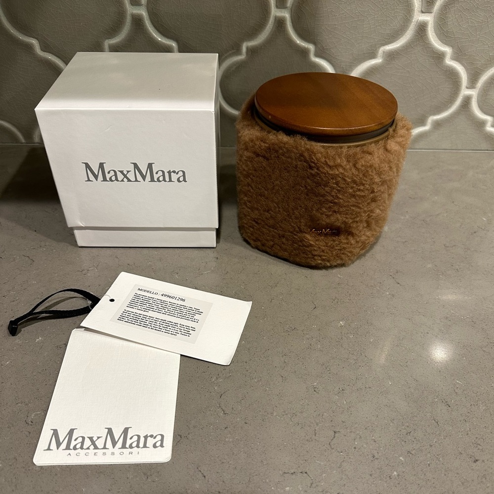 BNWT MAX MARA BROWN TEDDY CANDLE